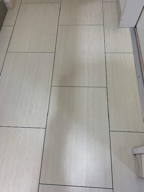 洗浄後の床