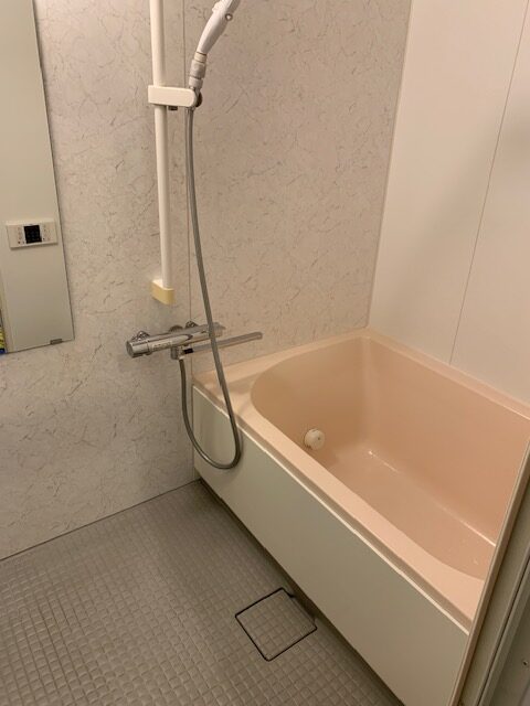 広島市南区翠　浴室クリーニング