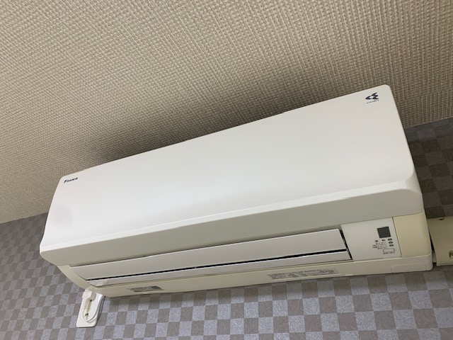 広島市東区温品　エアコンクリーニング