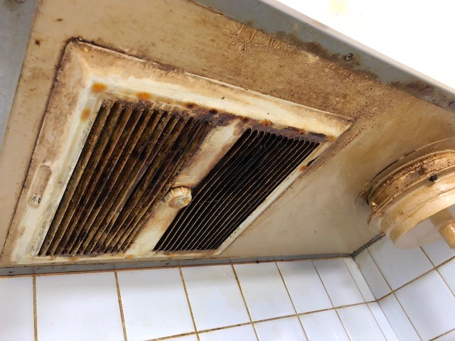 広島市南区東雲　換気扇クリーニング